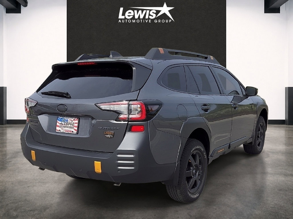 Used 2024 Subaru Outback Wilderness AWD/4WD image 5