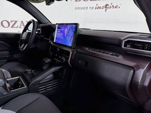 Used 2024 Toyota Tacoma TRD Sport w/ TRD Sport Upgrade Package AWD/4WD image 35