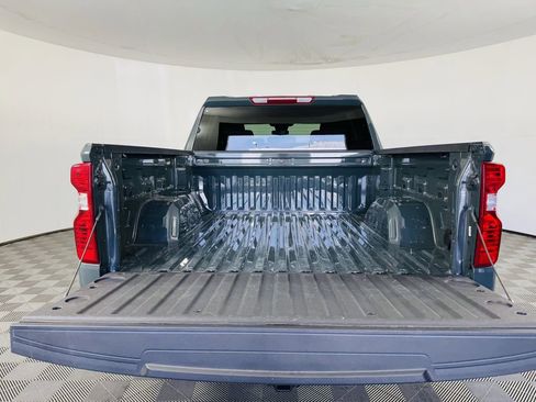 Used 2025 Chevrolet Silverado 1500 LT AWD/4WD image 24