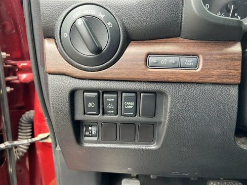 Used 2016 Nissan Titan Platinum Reserve AWD/4WD image 29