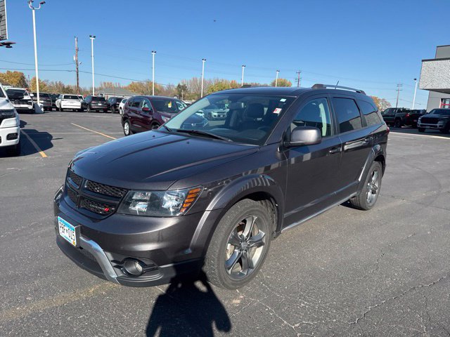 Used 2017 Dodge Journey Crossroad w/ Popular Equipment Group FWD image 3