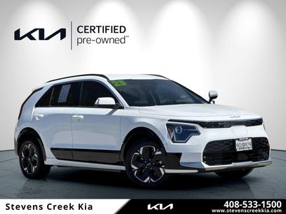 Certified 2023 Kia Niro Wind