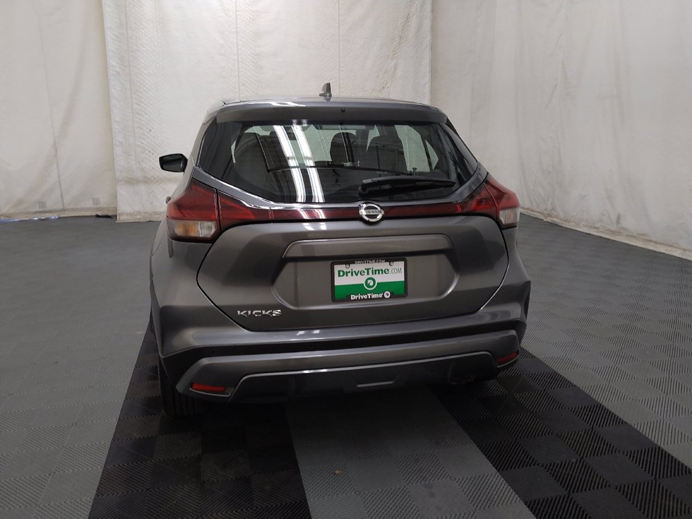 Used 2021 Nissan Kicks S FWD image 6
