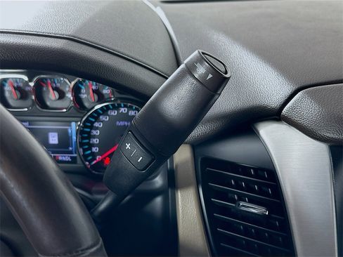 Used 2020 GMC Yukon SLT w/ HD Trailering Package image 20