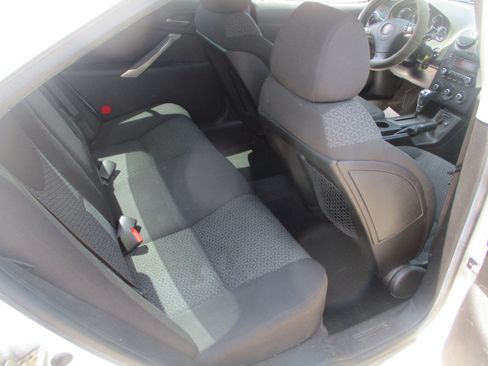 Used 2009 Pontiac G6 Sedan w/ Sport Package 2 image 8