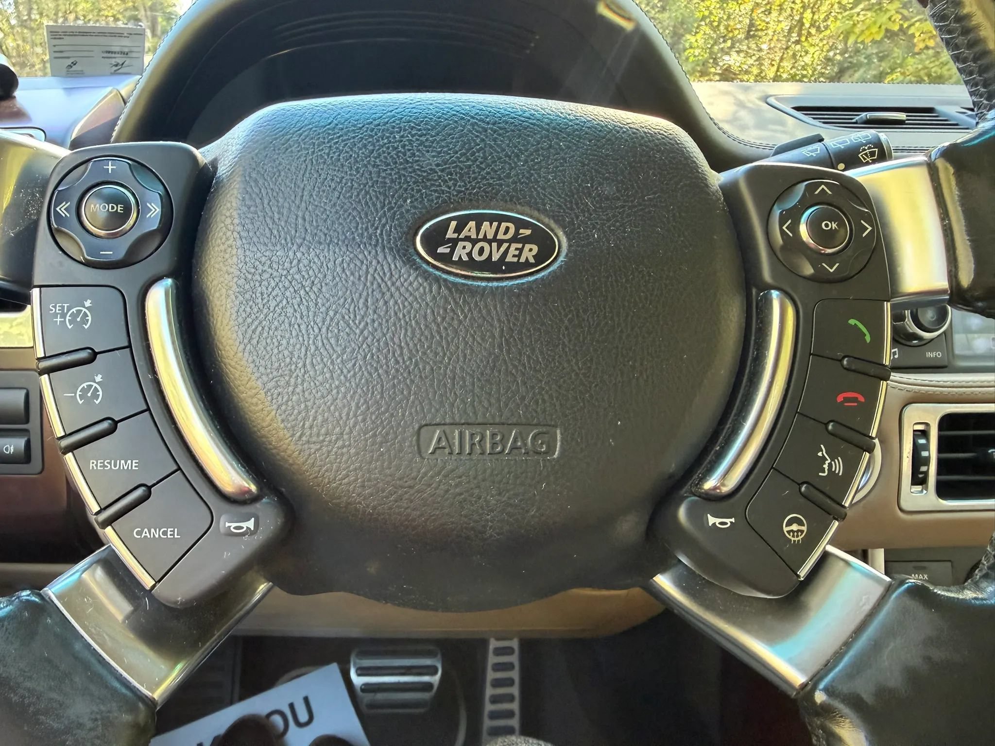 Used 2012 Land Rover Range Rover Autobiography AWD/4WD image 22