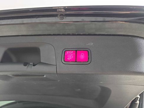 Used 2021 Mercedes-Benz GLS 450 4MATIC image 35