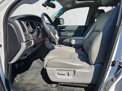 Used 2016 Toyota Sequoia Limited AWD/4WD image 23