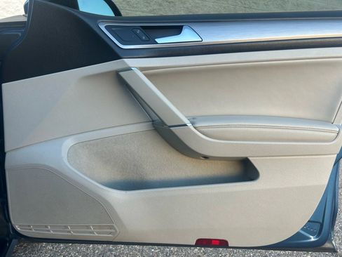 Used 2015 Volkswagen Golf TDI S image 13