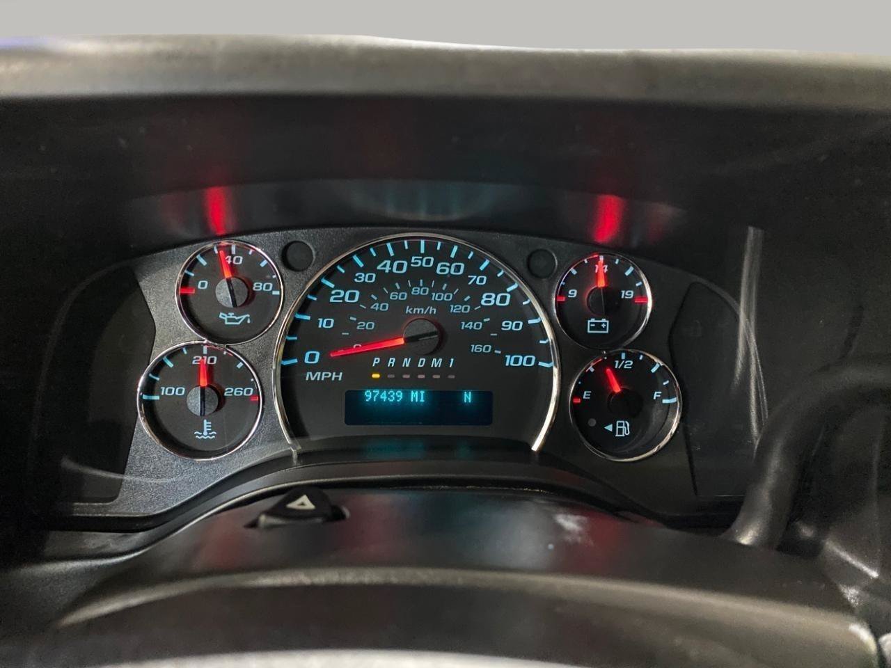 Used 2020 Chevrolet Express 2500 w/ Driver Convenience Package RWD image 10