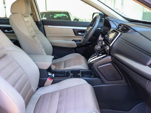 Used 2019 Honda CR-V LX image 19