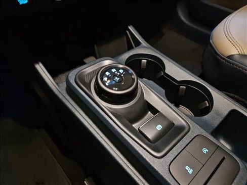 New 2025 Ford Maverick Lariat w/ 4K Tow Package image 11