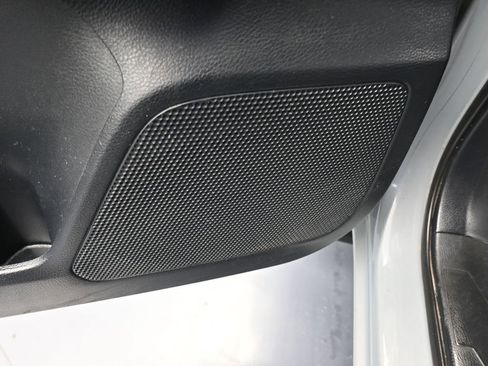 Used 2019 Toyota Tacoma TRD Off-Road image 14