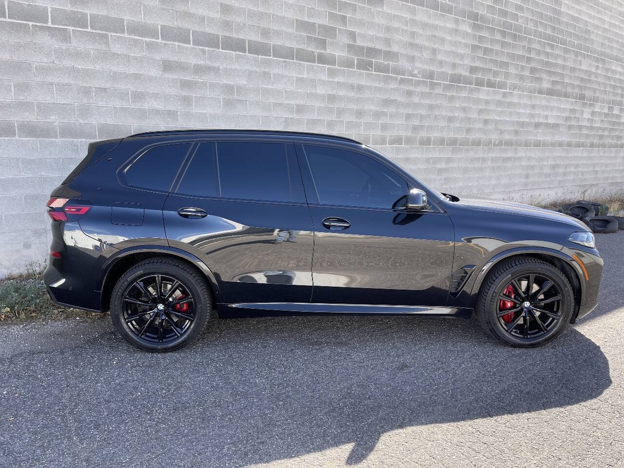 Used 2025 BMW X5 xDrive40i w/ M Sport Package AWD/4WD image 24