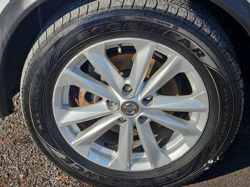 Used 2017 Nissan Rogue Sport S w/ S Appearance Package image 6