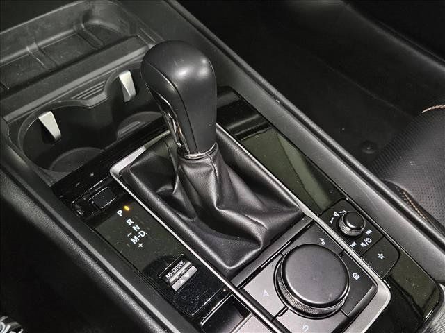 Used 2025 MAZDA CX-50 AWD 2.5 Turbo w/ Premium Pkg image 12