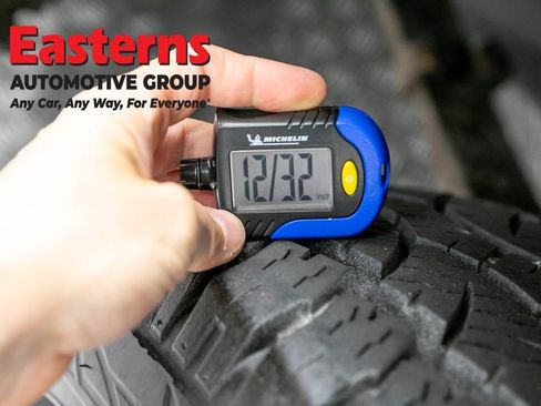 Used 2015 Ford F150 XL w/ Equipment Group 101A Mid AWD/4WD image 27