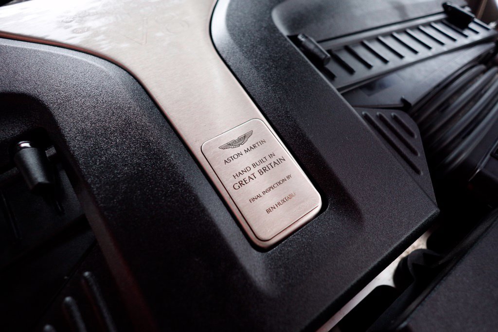 Used 2022 Aston Martin DBX AWD/4WD image 46