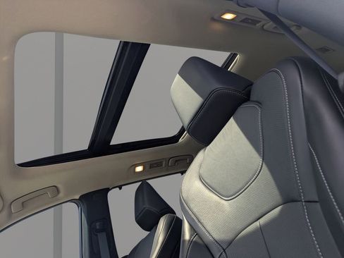 Used 2024 INFINITI QX60 Luxe w/ Cargo Package FWD image 22