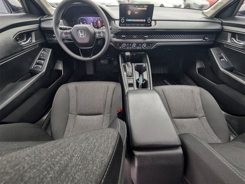 Certified 2023 Honda Accord EX image 27