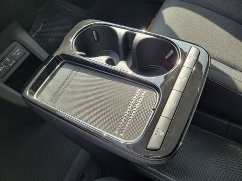 New 2026 Hyundai Ioniq 5 SE image 14