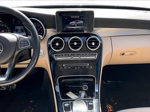 Used 2016 Mercedes-Benz C 300 Sedan image 7