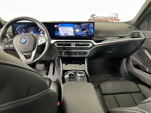 Used 2024 BMW 330e xDrive image 9