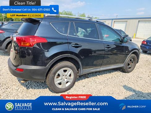 Used 2014 Toyota RAV4 LE AWD/4WD image 4