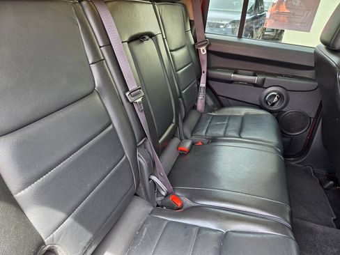 Used 2010 Jeep Commander Sport w/ Sun/Sound Group AWD/4WD image 11