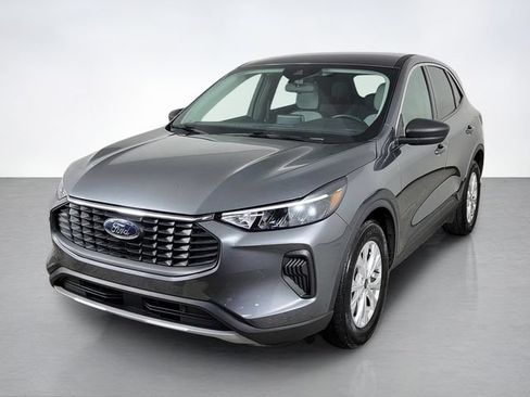 Used 2023 Ford Escape Active FWD image 7