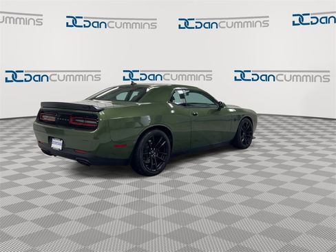 Used 2023 Dodge Challenger SRT Hellcat w/ Driver Convenience Group image 8