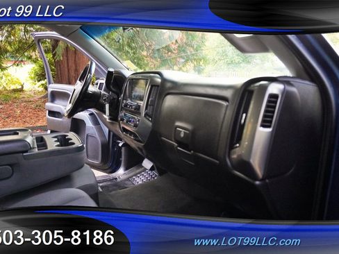 Used 2018 Chevrolet Silverado 1500 LT w/ All Star Edition image 17