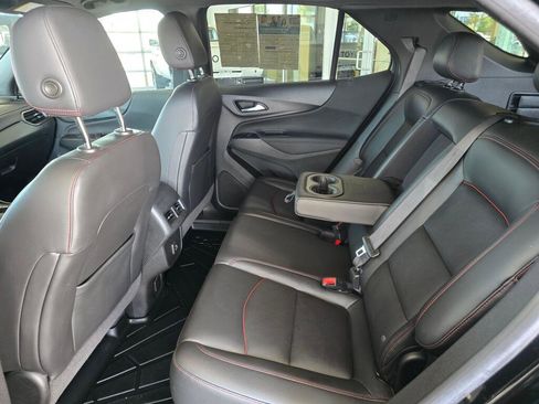 Used 2022 Chevrolet Equinox RS w/ RS Leather Package FWD image 38