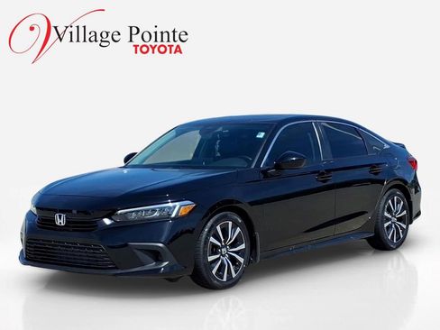 Used 2023 Honda Civic EX image 1
