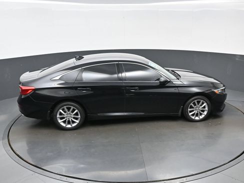 Used 2022 Honda Accord LX image 39