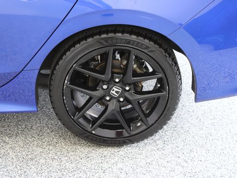 Used 2023 Honda Civic Sport image 10