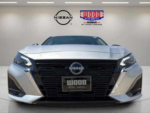 Certified 2024 Nissan Altima 2.5 SV FWD image 6