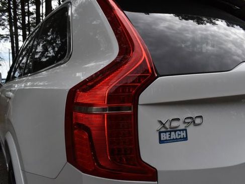 New 2024 Volvo XC90 T8 Plus w/ Protection Package Premier image 13
