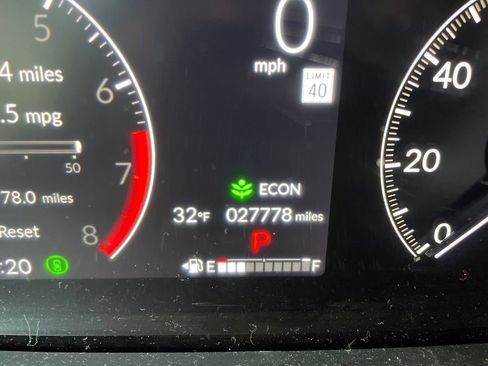 Used 2023 Honda Pilot EX-L image 27