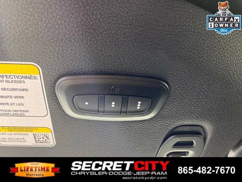 Used 2024 Jeep Wrangler Unlimited AWD/4WD image 19