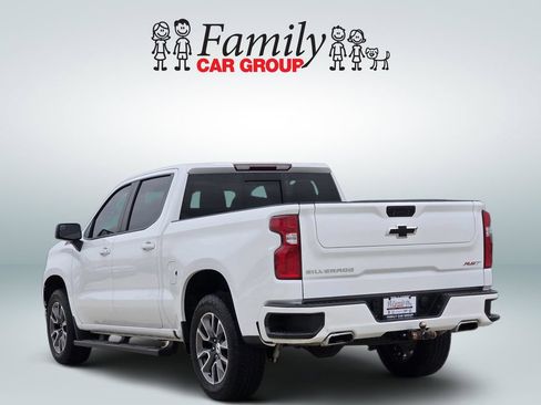 Used 2021 Chevrolet Silverado 1500 RST w/ Convenience Package II AWD/4WD image 3