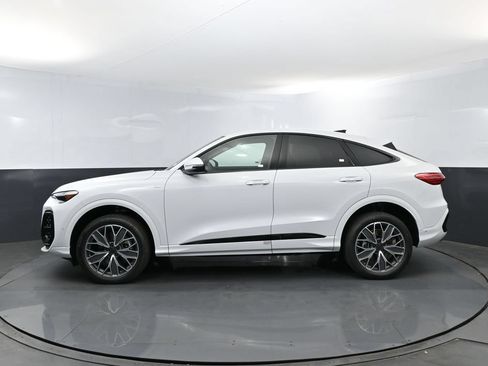 New 2026 Audi Q5 Premium Plus AWD/4WD image 24