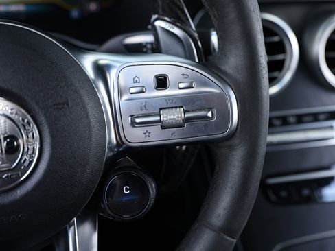 Used 2020 Mercedes-Benz GLC 63 AMG 4MATIC image 32