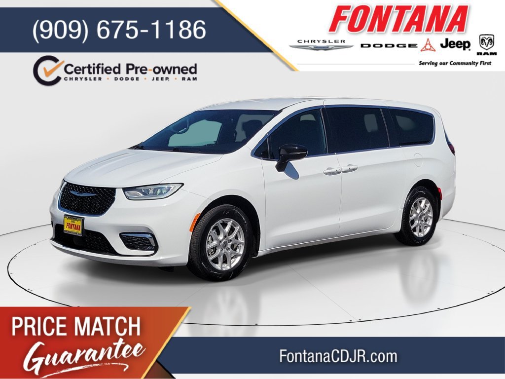 Certified 2025 Chrysler Pacifica Select FWD image 1