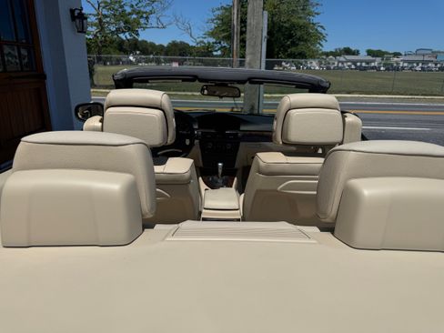Used 2013 BMW 328i Convertible RWD image 14