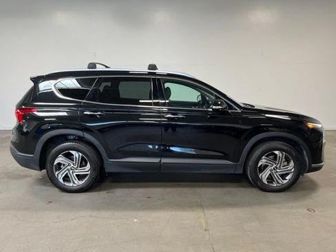 Used 2023 Hyundai Santa Fe SEL FWD image 2
