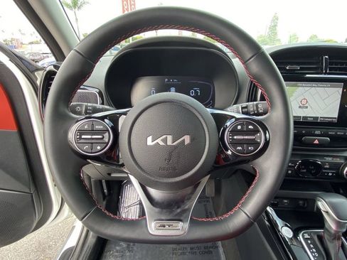 Used 2023 Kia Soul GT-Line FWD image 25