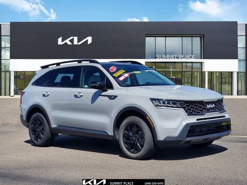 Certified 2023 Kia Sorento S w/ Panoramic Sunroof Package AWD/4WD image 1