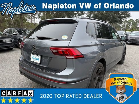 Used 2023 Volkswagen Tiguan SE R-Line image 6