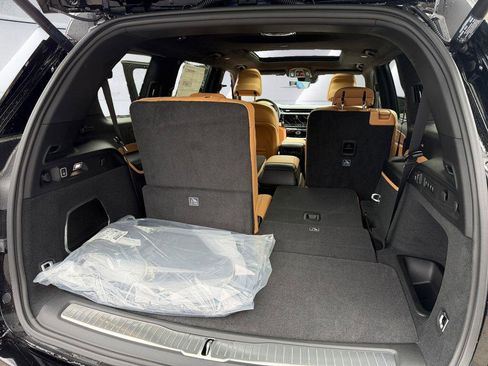 New 2026 Jeep Grand Cherokee L Summit AWD/4WD image 13
